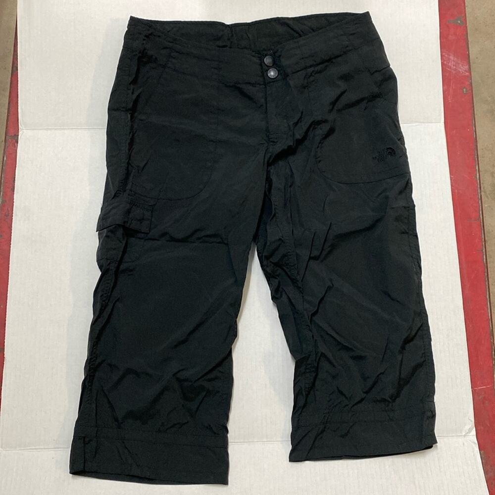 The North Face vintage women’s black Dri-fit moisture wicking cropped capri pant